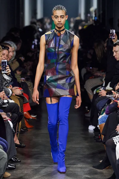 Look 21